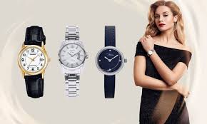 WOMEN'S WATCH